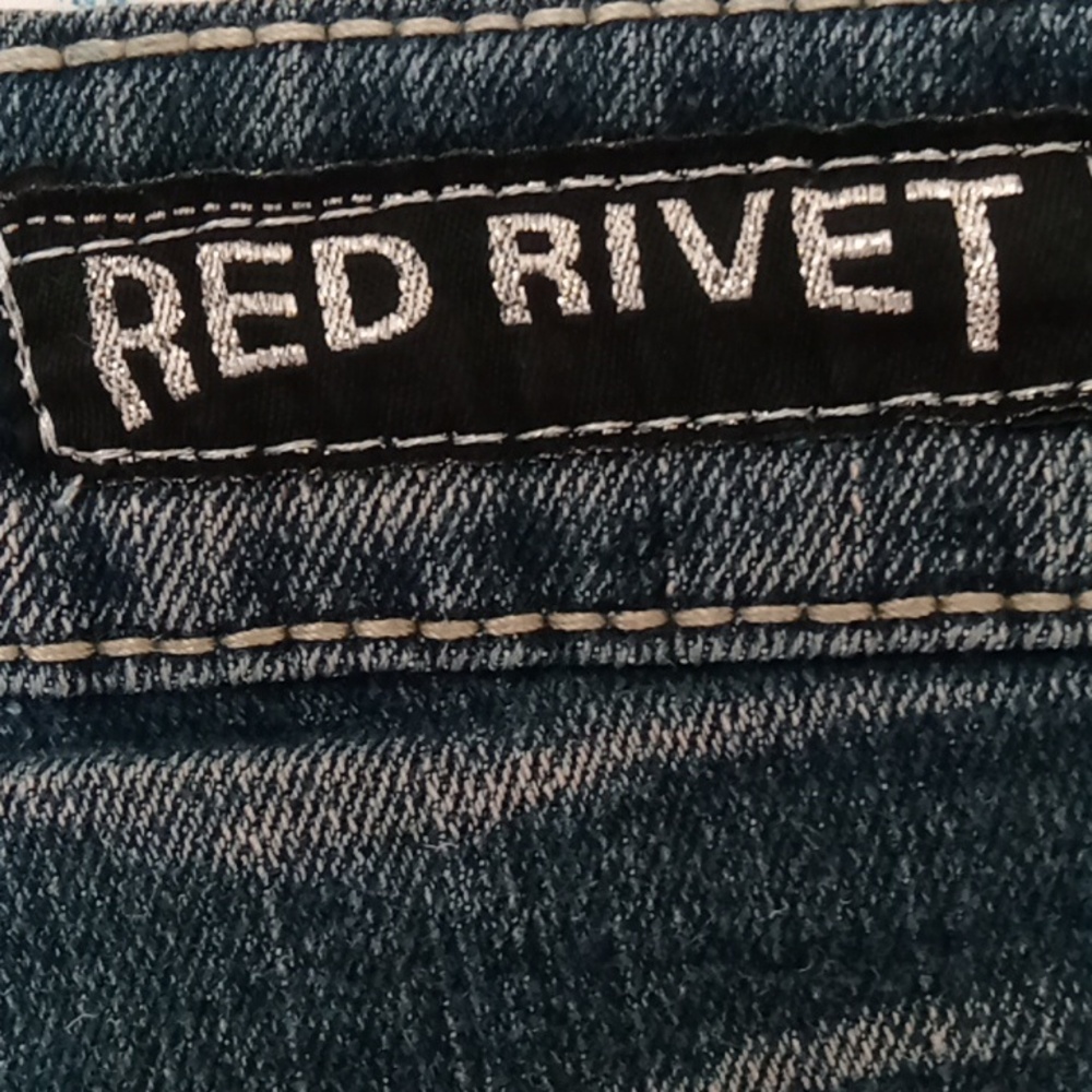 Red Rivet Low Rise Jeans  5 - Picture 7 of 9